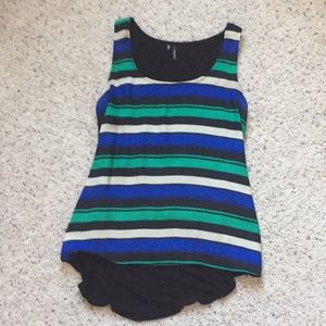 🎉 Last chance item🎉 High low tank top